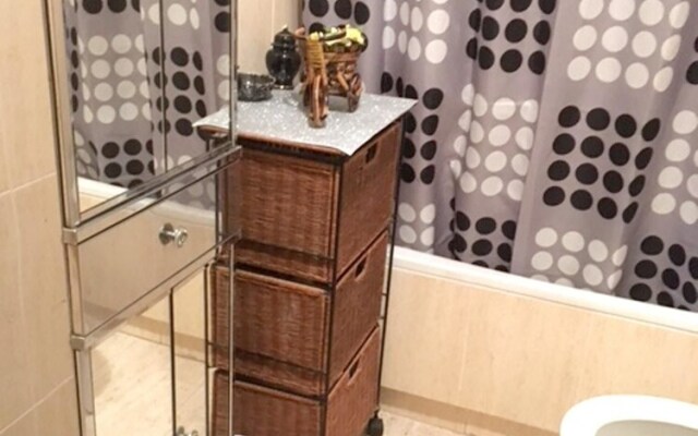 Apartment With 2 Bedrooms in Villajoyosa, With Wonderful Mountain View