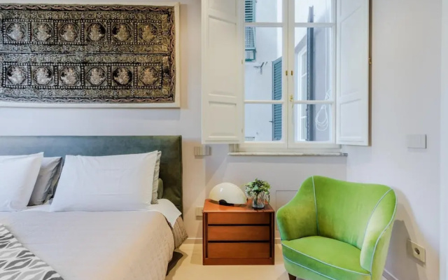Casa Designer in Lucca