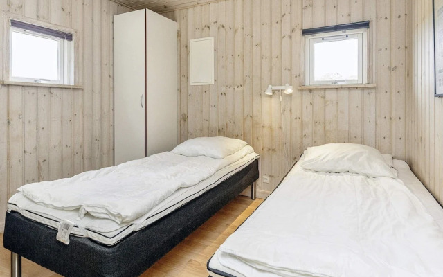 14 Person Holiday Home in Vaeggerlose