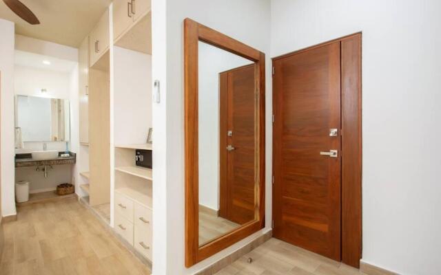 Exclusive 4 Br. Townhouse + Rooftop & Private pool