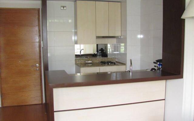 Encomenderos Apart Hotel