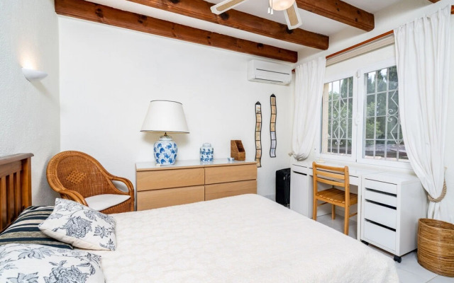 Stylish 5-bed Villa Almarina in Javea