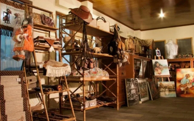 Kampung Sampireun Resort & Spa