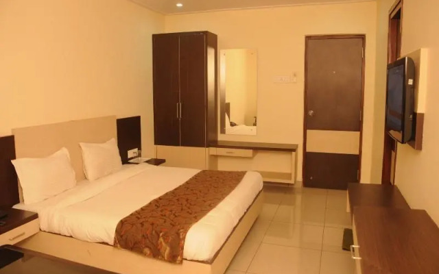 OYO 1466 Hotel G Square