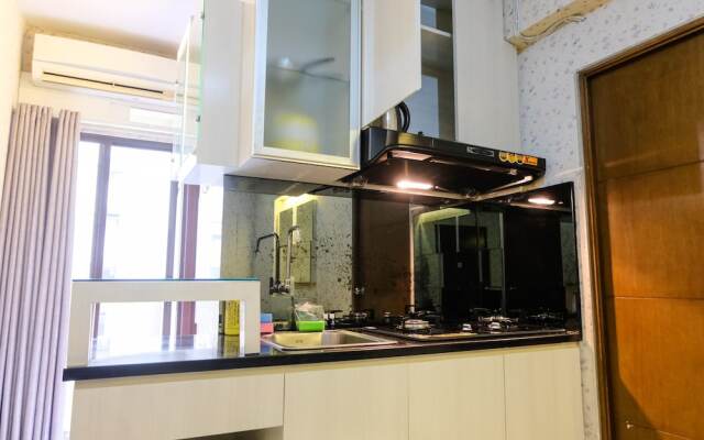 Homey And Cozy 3Br Apartment At Gateway Ahmad Yani Cicadas