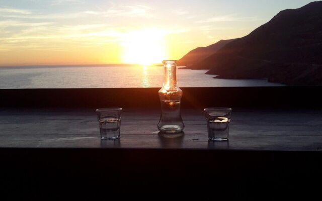 Sfakia Thea Apartments