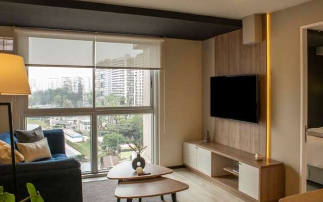 w Fashionable 1BR Near Boardwalk in Barranco