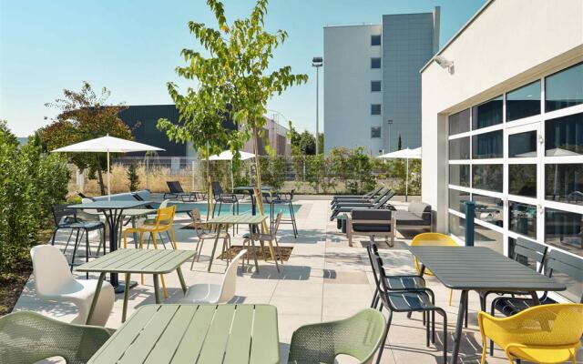 ibis Styles Lyon Meyzieu Arena Stadium