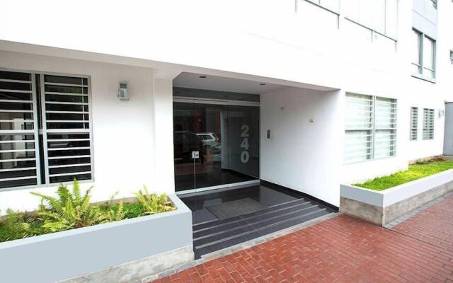 Miraflores Luxury Apartments - Kennedy