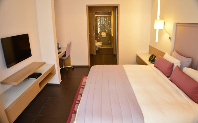 Saifi Suites Hotel