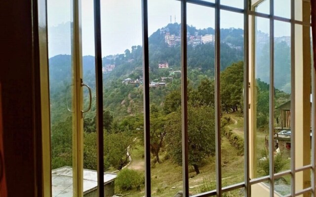 Triund Camps Riverside Resort