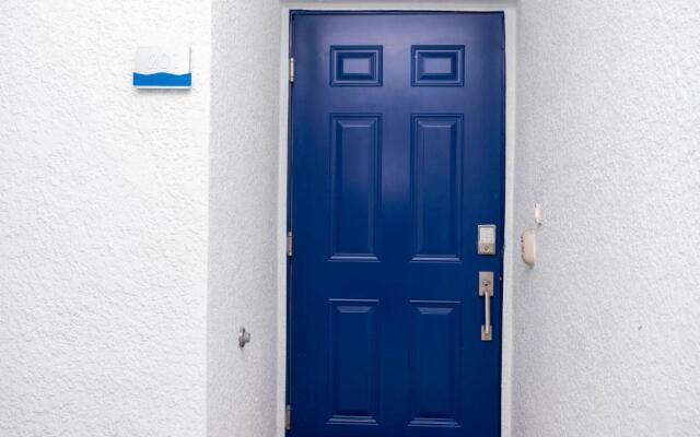 Amazing Home With Mickey Themed Decorated Bedroom Near Disney
