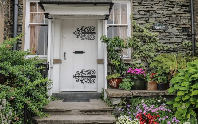The Rockery Suite