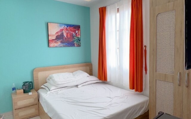 Rova 32 Hotel