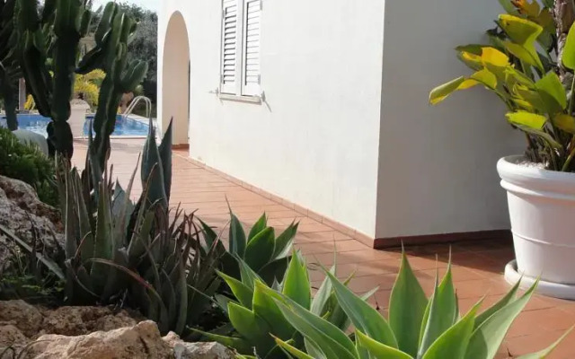 Casa d'Alfarrobeira Suites