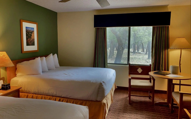 Maswik Lodge - Inside the Park - Image 5
