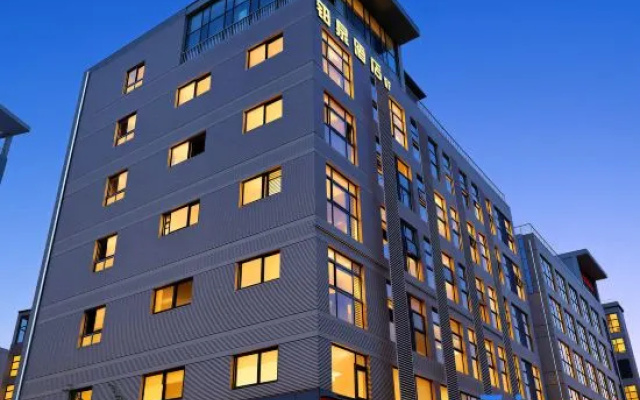 Boquan Hotel (Zhengzhou Hi-tech Zone Headquarters Enterprise Base) – Exterior – Zhengzhou