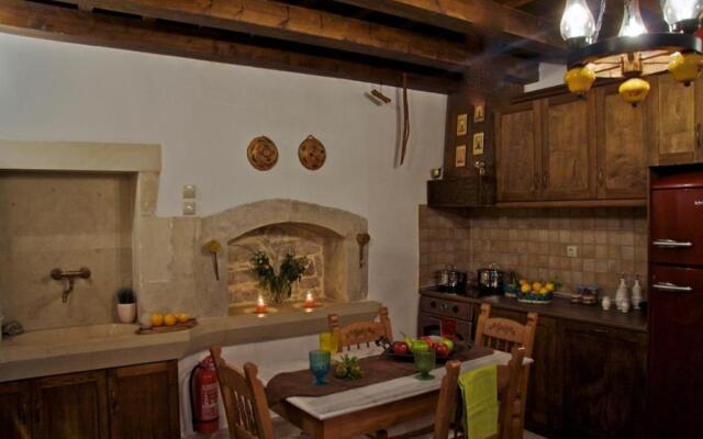 Eleni's Stately Home, picturesque location, By ThinkVilla