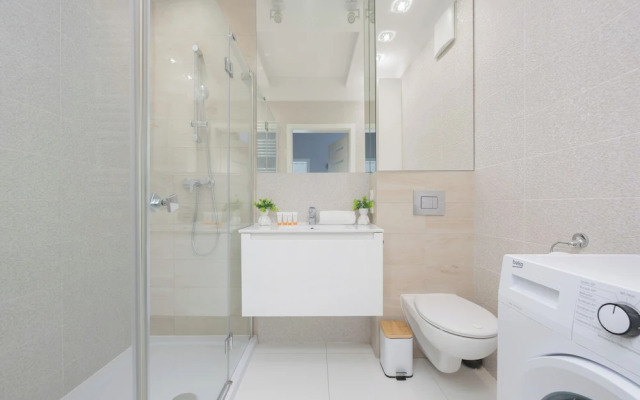 Nad Brzegiem Wisły Warszawa by Renters