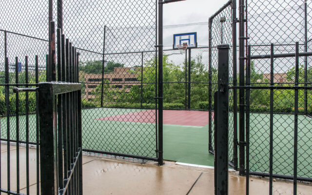 Sleep Inn & Suites Pittsburgh