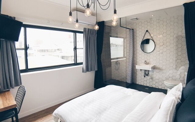 The Gatsby Apartment