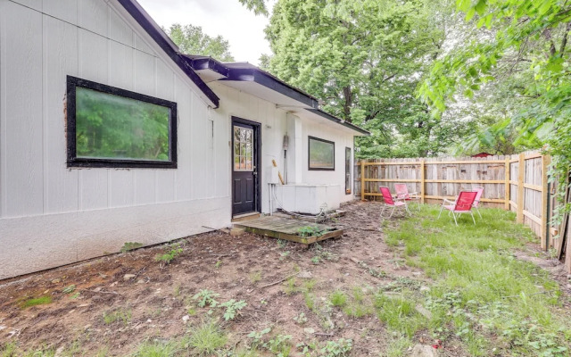 Springdale Vacation Rental ~ 9 Mi to Fayetteville!