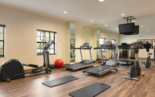 Staybridge Suites Tampa East - Brandon by IHG