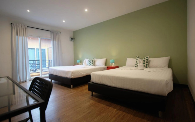 Resort V - MRT Huai Khwang