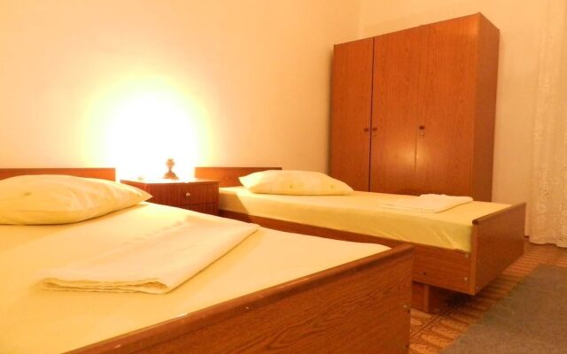Apartment Jagoda / Two Bedrooms A1