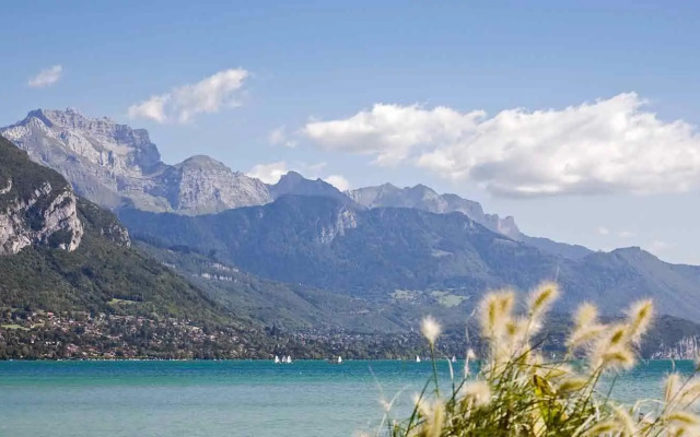 ibis Styles Annecy Gare Centre
