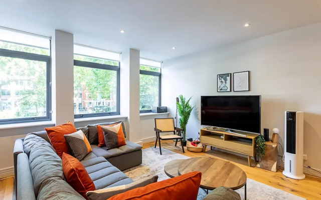 Stunning Modern Apartment in the Heart of Holborn