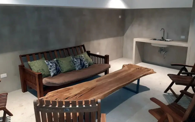 Gorgeous Brand New 1 Bed Apartment