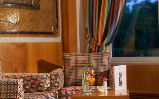 GΗotels Theophano Imperial Palace