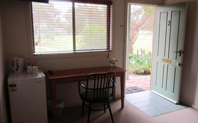 Willalooka Tavern – Balcony – Willalooka