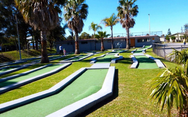 Wollongong Surf Leisure Resort