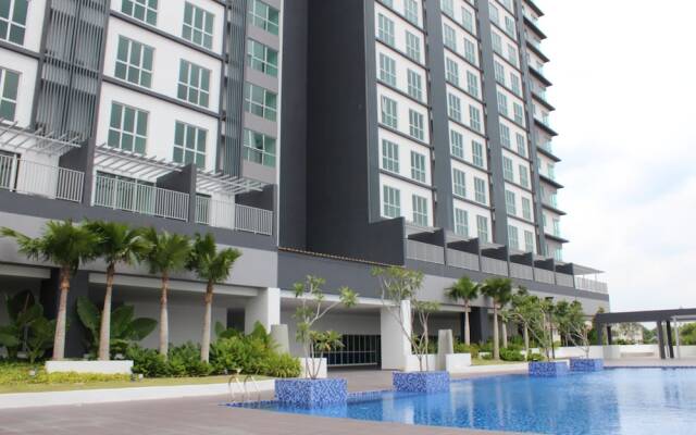Montbleu Suites at Galleria Equine Park