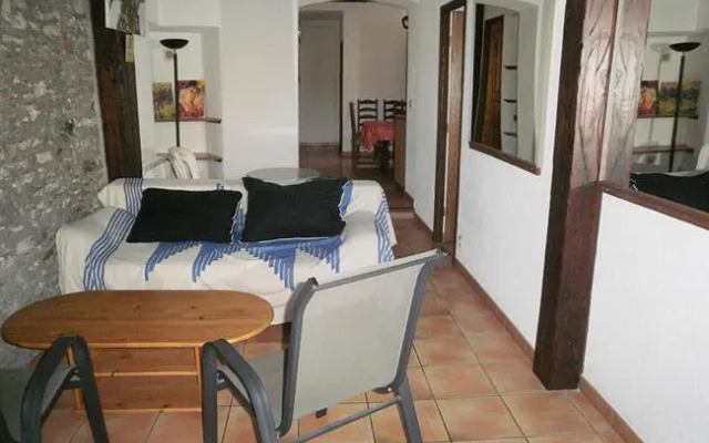 Rue Coma Cheric 6COMA1