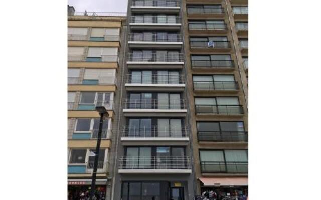 Zeedijk Westende 8p App