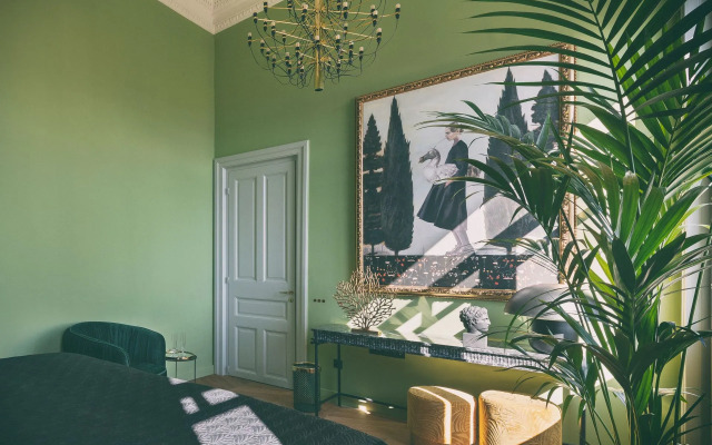 Aristide Hotel