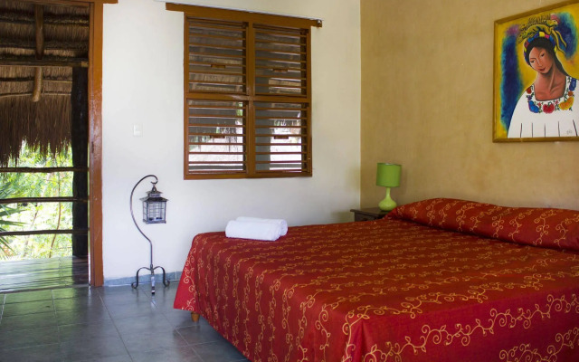 Esduma La Iguana Hotel