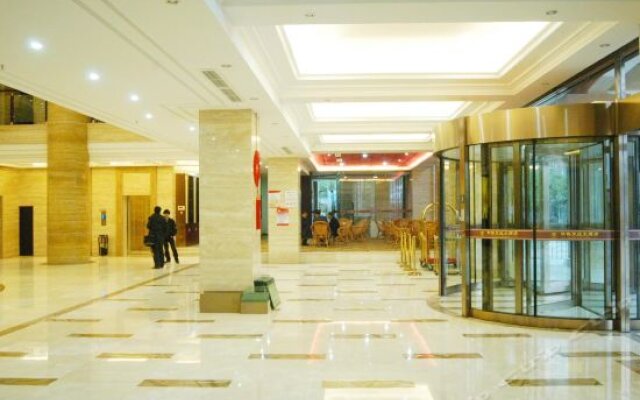 Huaqiao Dongfang Hotel