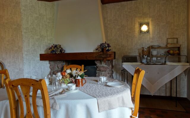 La Maison Fleurie