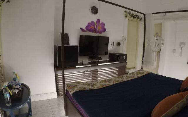 Kakaku The Guest House