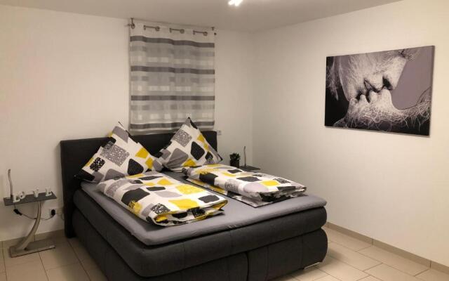 Ferienwohnung Holiday Home mit Netflix
