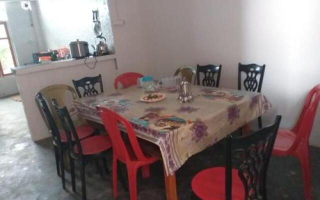 Vamoose Ashis Homestay