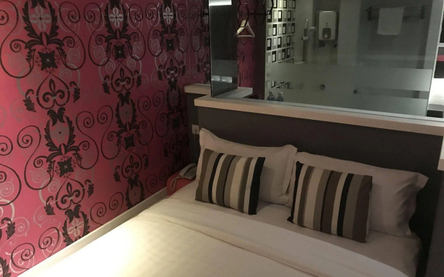 Rooms Boutique Hotel