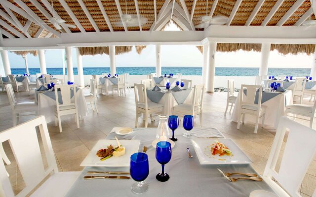 Viva Wyndham Viva Wyndham Dominicus Beach Resort — All Inclusive