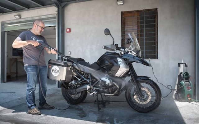 BMB Bed Motor Bike