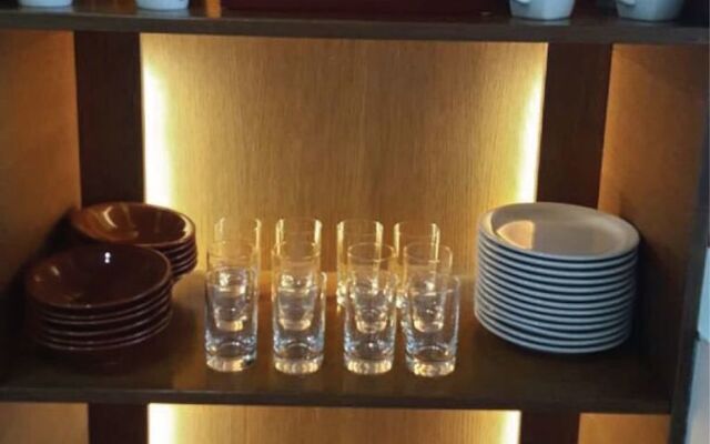 Britannia Suites