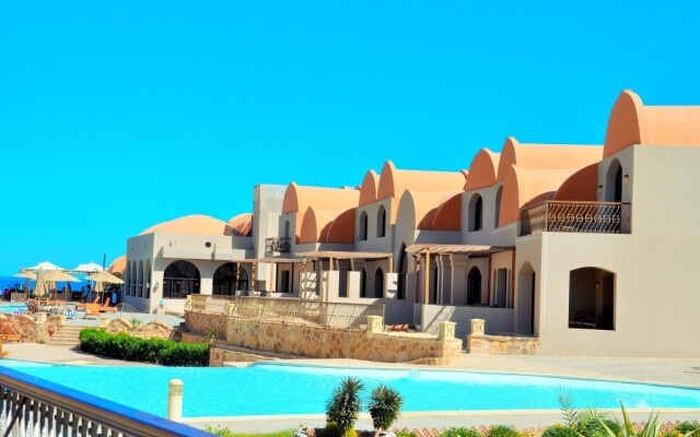 Rohanou Beach Resort